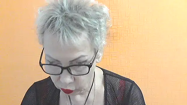 Snapshot of NessyJenixs chatting on 10, 11, 2025 NessyJenixs online show from 10, 11, 2025