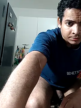 Snapshot of cingonduro chatting on 18, 11, 2025 cingonduro online show from 18, 11, 2025