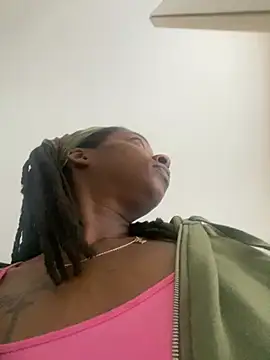 Snapshot of theprettysoles chatting on 22, 6, 2026 theprettysoles online show from 22, 6, 2026