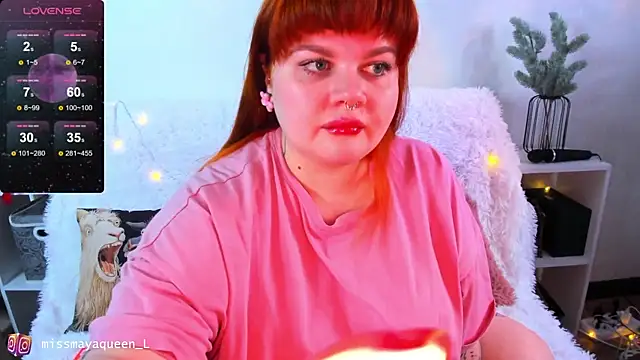 Snapshot of missmayaqueen chatting on 16, 1, 2026 missmayaqueen online show from 16, 1, 2026