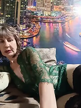 Laura Kiss online show from 31, 5, 2026