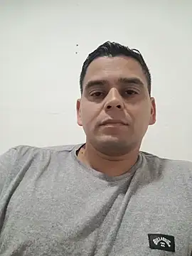 leandroc04 online show from 5, 11, 2025