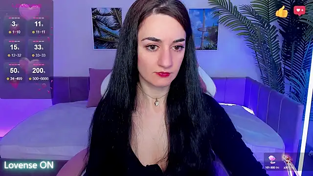 JessicaAlfo online show from 4, 3, 2025