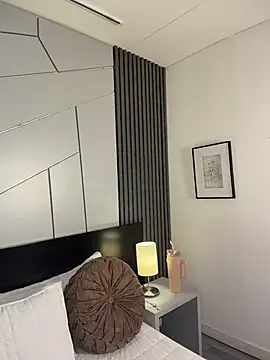 fiorella paris online show from 3, 3, 2026