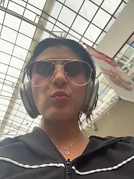 fiorella paris online show from 14, 3, 2026