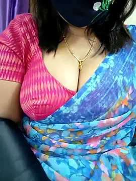 Queenflowerr online show from 31, 3, 2026