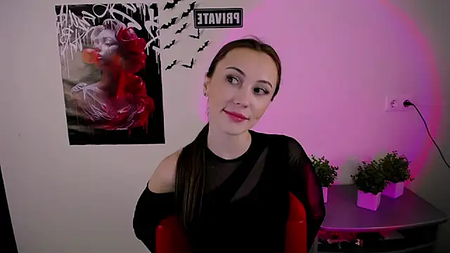 Nikonara Love online show from 18, 3, 2025