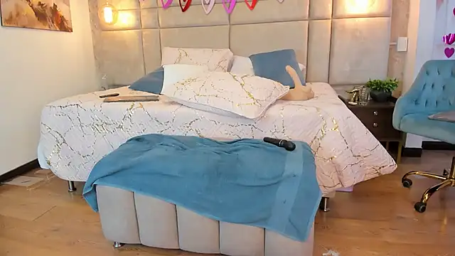 Snapshot of Mara_Torres1 chatting on 13, 2, 2025 Mara Torres1 online show from 13, 2, 2025