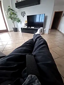 Velly82 online show from 15, 4, 2026