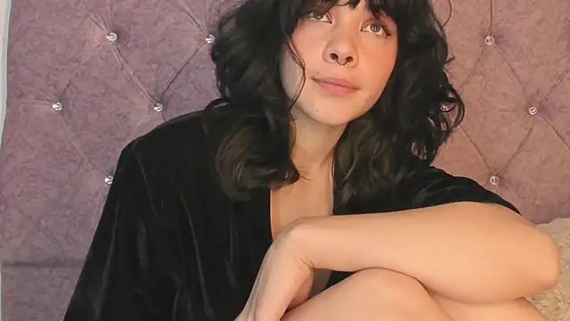 Snapshot of onix_bl4ck chatting on 9, 3, 2025 onix bl4ck online show from 9, 3, 2025