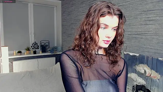 FloraDobb online show from 15, 2, 2025