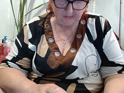Snapshot of DeniseeRosea chatting on 13, 7, 2026 DeniseeRosea online show from 13, 7, 2026