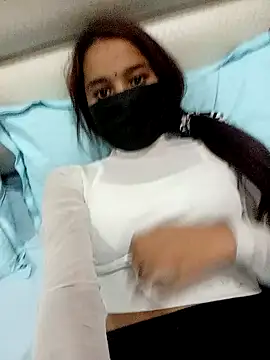 Snapshot of College_Girl-M chatting on 22, 1, 2025 College Girl-M online show from 22, 1, 2025