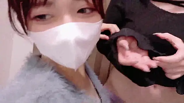 NA-KAREN-V8 online show from 11, 10, 2025