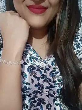 Snapshot of Simran-001 chatting on 7, 7, 2026 Simran-001 online show from 7, 7, 2026