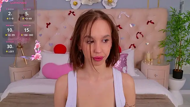 SandraTucker online show from 15, 2, 2026