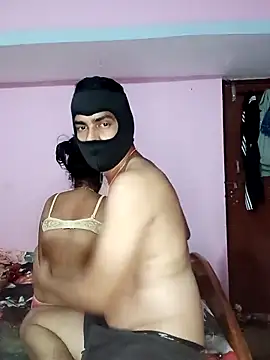 Snapshot of USHA_BHABHI chatting on 6, 5, 2026 USHA BHABHI online show from 6, 5, 2026