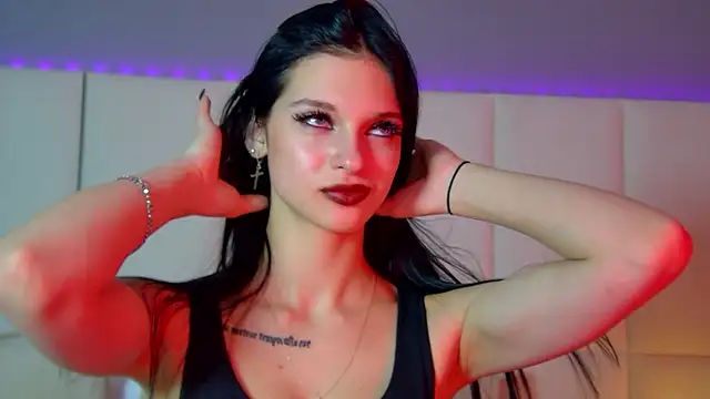 Snapshot of BeverlyMost chatting on 19, 2, 2025 BeverlyMost online show from 19, 2, 2025