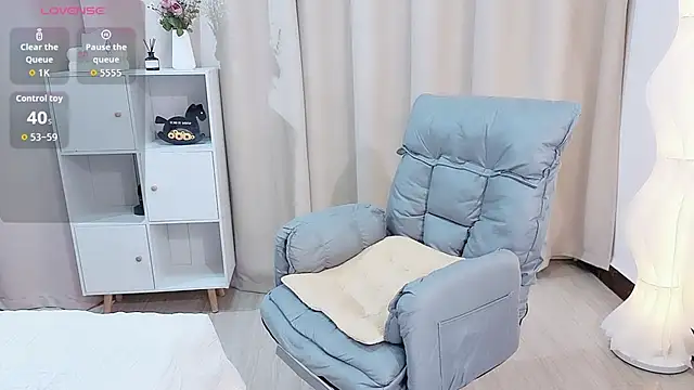 Snapshot of rabbit-BB172 chatting on 17, 11, 2025 rabbit-BB172 online show from 17, 11, 2025