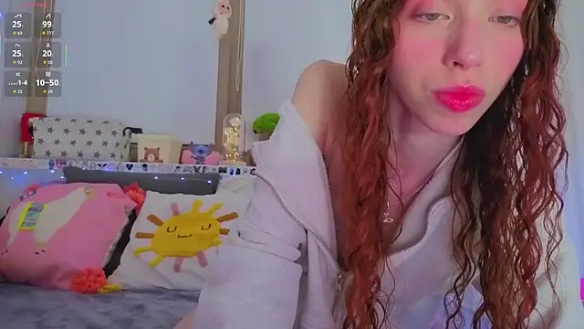 Snapshot of HappyVivy chatting on 8, 9, 2025 HappyVivy online show from 8, 9, 2025