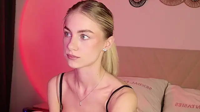 GabriellaOlsen online show from 24, 3, 2026