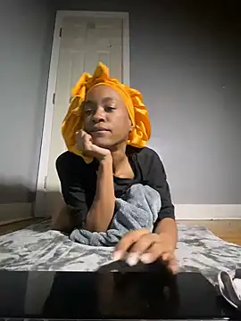 Meerawantsyou online show from 5, 2, 2025