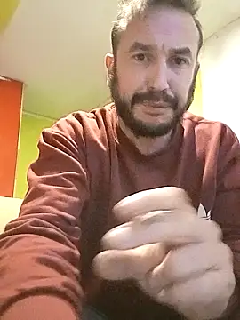 Snapshot of wapo100x100 chatting on 24, 2, 2025 wapo100x100 online show from 24, 2, 2025