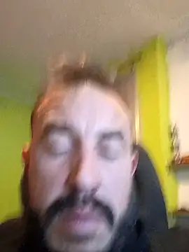 Snapshot of wapo100x100 chatting on 2, 3, 2025 wapo100x100 online show from 2, 3, 2025