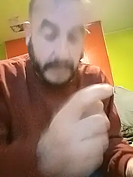 Snapshot of wapo100x100 chatting on 3, 3, 2025 wapo100x100 online show from 3, 3, 2025