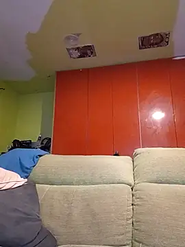 Snapshot of wapo100x100 chatting on 8, 3, 2025 wapo100x100 online show from 8, 3, 2025