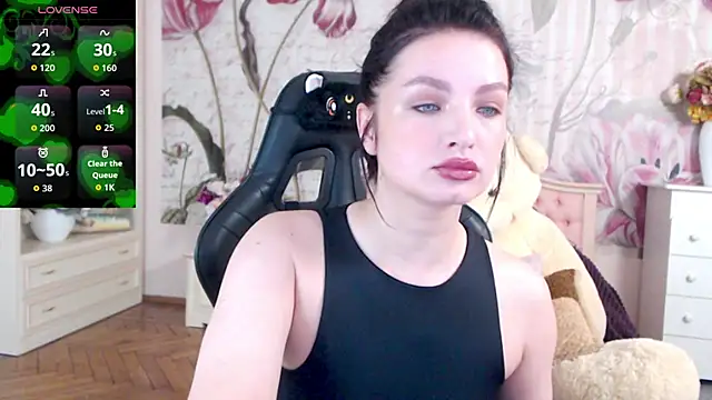 Snapshot of BritneyBarker chatting on 26, 9, 2025 BritneyBarker online show from 26, 9, 2025