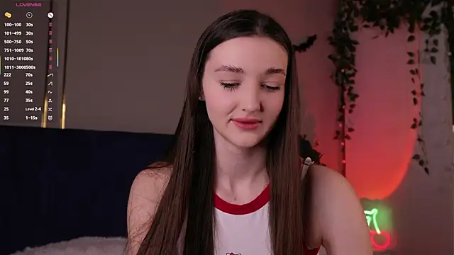 Snapshot of GeorginaDudley chatting on 20, 11, 2025 GeorginaDudley online show from 20, 11, 2025