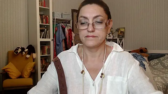 Soffya Soy online show from 3, 6, 2026