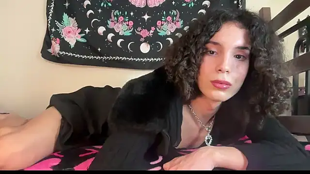 KatValentine222 online show from 24, 1, 2025