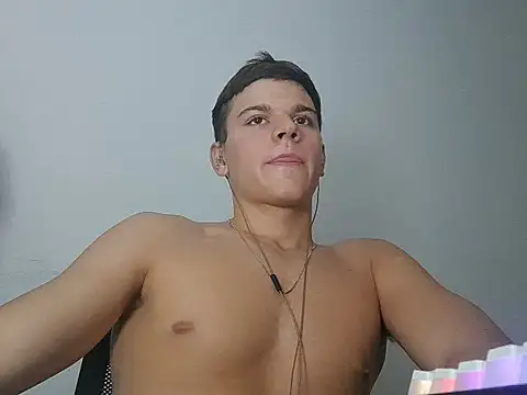 Snapshot of vitorsafado19 chatting on 7, 3, 2025 vitorsafado19 online show from 7, 3, 2025