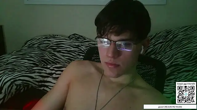 Snapshot of vitorsafado19 chatting on 11, 10, 2025 vitorsafado19 online show from 11, 10, 2025