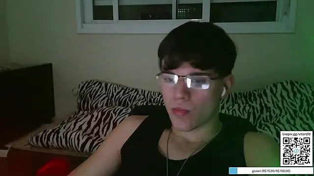 Snapshot of vitorsafado19 chatting on 20, 10, 2025 vitorsafado19 online show from 20, 10, 2025