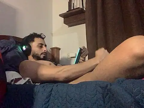 Nooneisthis online show from 4, 3, 2026