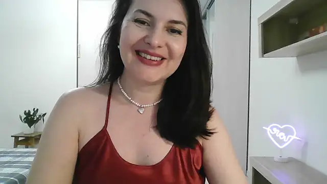 Victoria Glam online show from 7, 2, 2025