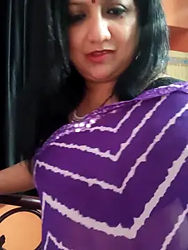 horny lizia online show from 13, 4, 2026