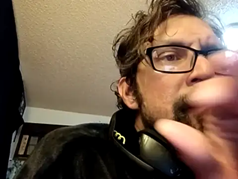 Johndis805 online show from 28, 10, 2025