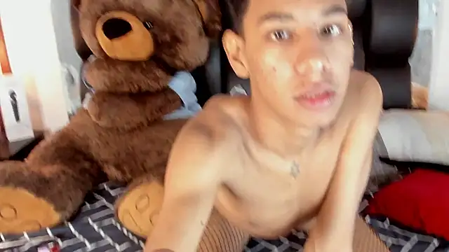 Snapshot of Amberr1 chatting on 8, 2, 2025 Amberr1 online show from 8, 2, 2025