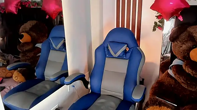 Snapshot of Amberr1 chatting on 13, 2, 2025 Amberr1 online show from 13, 2, 2025