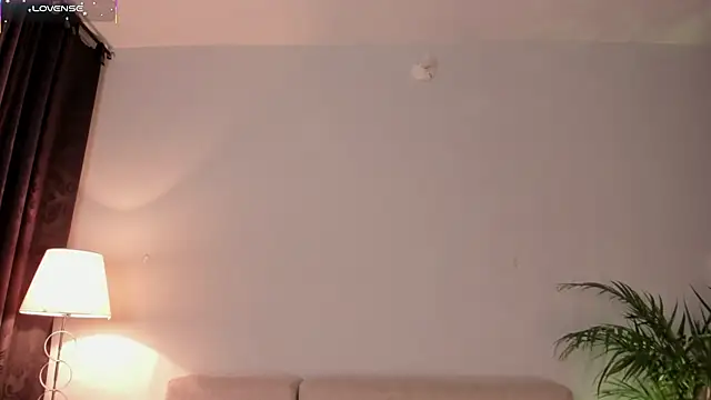 Hannah Jonhson online show from 27, 3, 2026