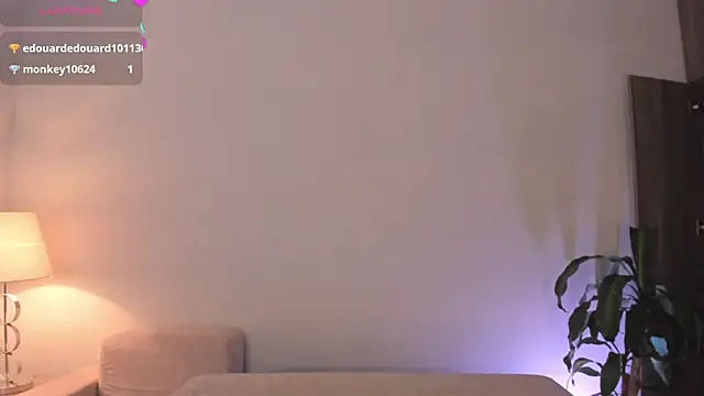 Hannah Jonhson online show from 2, 7, 2026