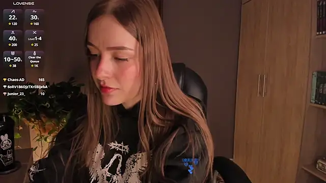 eilynxx online show from 7, 3, 2025