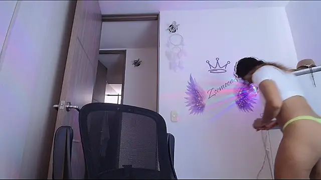 Zoedaniels online show from 20, 5, 2026