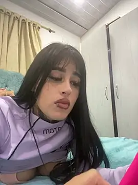 Girl milk7 online show from 19, 3, 2025