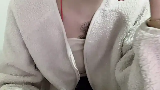 Snapshot of Chu1314 chatting on 11, 2, 2025 Chu1314 online show from 11, 2, 2025