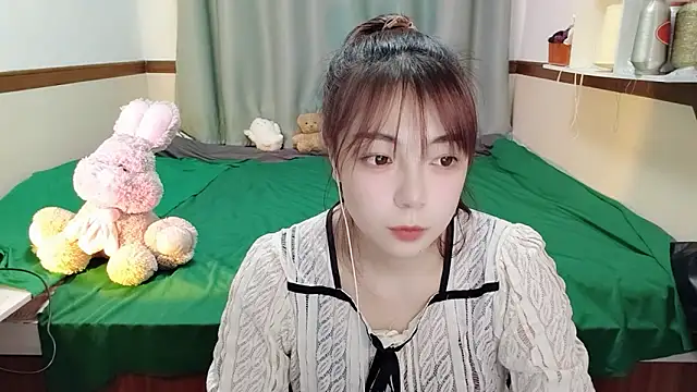 Snapshot of Song_99 chatting on 18, 2, 2025 Song 99 online show from 18, 2, 2025